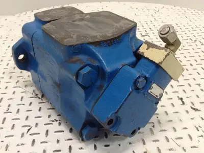USED VICKERS HY4520V60A141CD20