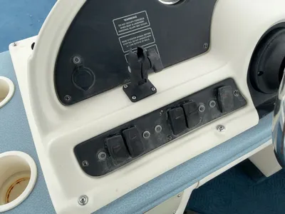 Used 2003 CREST 22/24 OB FAMILY DL Boats (Misc) Michigan US | Miedema Asset Management Group #1320433