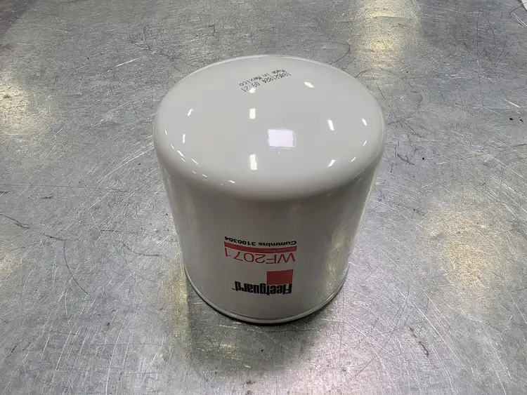 New | in-Stock FLEETGUARD WF2071 Parts (Hydraulics and Pneumatics) British Columbia CA | Lenmark #266337