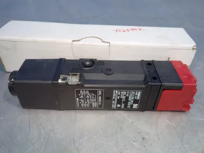 New | in-Stock OMRON D4SLN4HFGD Relays & Switches | HGR 24 #739126