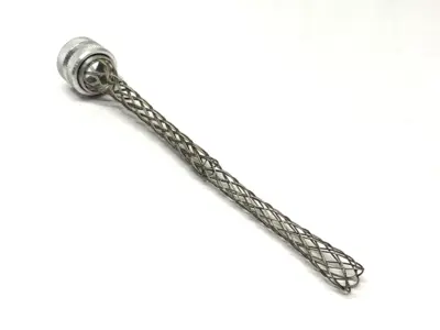 USED HUBBELL STRAIN RELIEF CORD GRIP MISSING HEX CONNECTOR