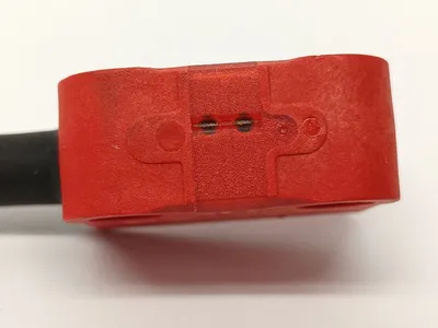 USED BANNER SAFETY SWITCH 806396