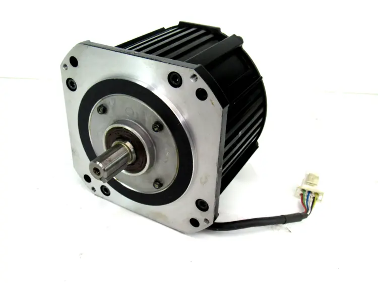 Used YASKAWA ELECTRIC SGMRS-12A2B-YR12 Servo Motors Kentucky US | Industrial Parts R Us Inc. #357317