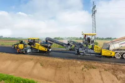 BOMAG BMF 2500 Asphalt Pavers | Mid South Machinery (2)