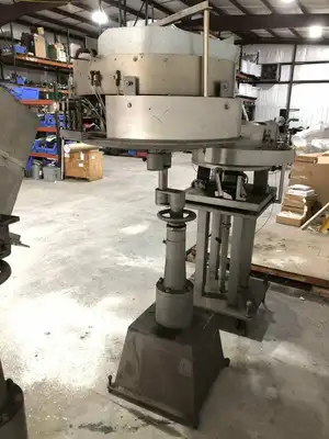 Tin Can Capping System Accumulation Sorting Rotary Table