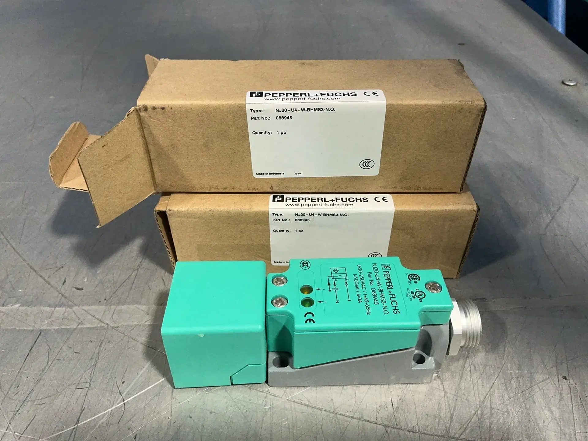 Used PEPPERL + FUCHS NJ20+U4+WBHMS3N.O. Proximity Sensors Ohio US | HGR 24 #1550056