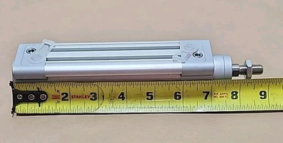 NEW Festo 1376425