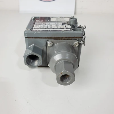 Used Allen-Bradley 836T-T253JX40 Misc Industrial Equipment California US | American Industrial Supply Co. #1377194