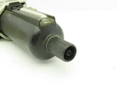 Numatic C22D-04M Pneumatic Coalescing Filter/Reg w/VS22-04 Shut-Off Valve .5"NPT