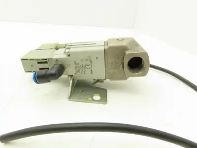 SMC SGC221B-1015Y-5DZ-B1-X2 Coolant Valve 3/8" NPT