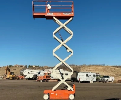 USED 2019 SNORKEL S3226E
