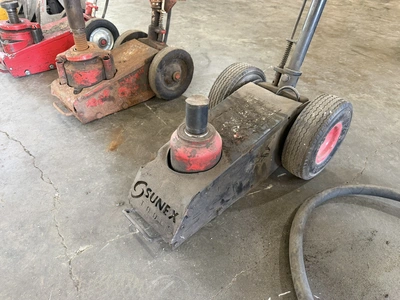 Used _UNKNOWN_ _UNKNOWN_ Jack Lifters Indiana US | Miedema Asset Management Group #1414802