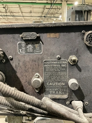 USED AXELSON 2516