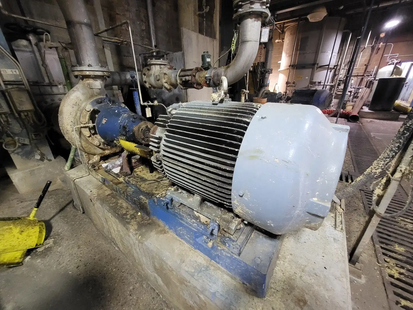 USED GOULDS 3175M
