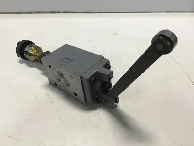 USED TOKIMEC DG20S-3-0A-T-20-S23