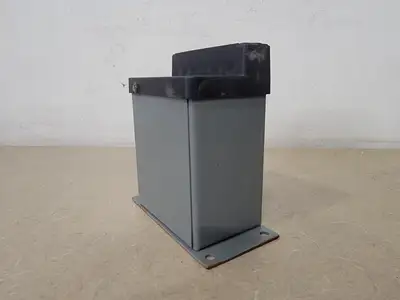 NEW SQUARE D CLE-202001