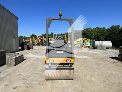 USED 2021 XCMG XMR303S