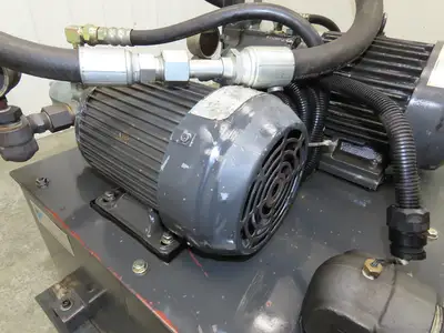 Daikin Hydraulic Power Unit 6.8GPM 220V w/Chiller 1.5kW & Circulation Pump/Motor