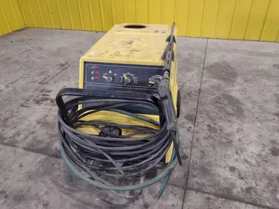 USED KARCHER HDS650