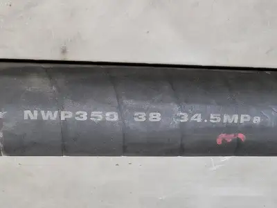 NEW HITACHI 4437912