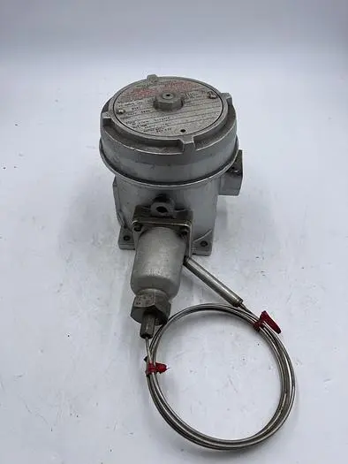 Used UNITED ELECTRIC UNITED ELECTRIC 9002 2BSB Misc Electrical & Power Parts | ND Industrial Surplus #1213553