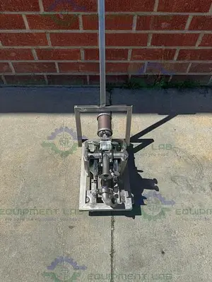 USED WILDEN HT 68004 STAINLESS STEEL DOUBLE DIAPHRAGM PUMP W/ CART