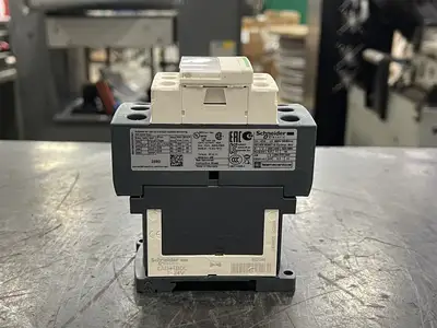NEW SCHNEIDER ELECTRIC LC1D25BD
