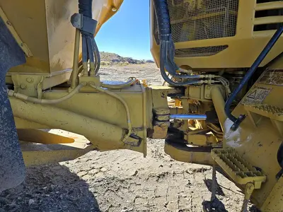 USED CATERPILLAR 730