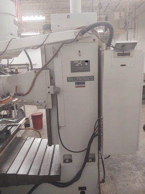 1995 MILLTRONICS PARTNER MB20A Vertical Mills | Tight Tolerance Machinery (4)
