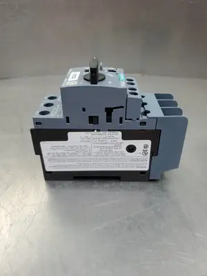 USED Siemens 3RV2011-1BA15 SIRIUS Circuit Breaker w/3RV2928-1K Terminal