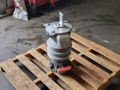 1HSA201101-012 rev. E Surge Arrester A121