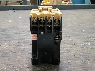 USED ALLEN-BRADLEY 700-F400A1