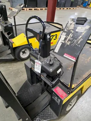 24 VOLT EZ-GO MODEL XI-640 TEXTRON CHASER/TUGGER CART #47: YOBRO #24631