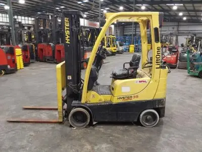 USED 2010 HYSTER S35FT