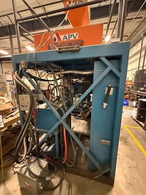 STERLING LS-3 Blow Molding Machines | ListingHippo (5)