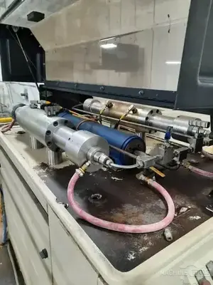 USED 2015 YASKAWA MOTOMAN HP20D
