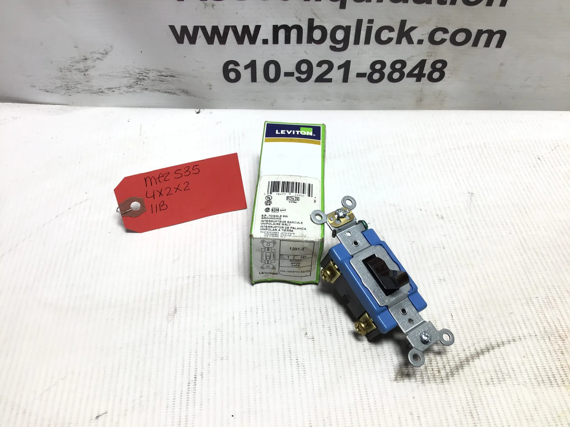 USED 🏷️ BRAND: LEVITON – A TRUSTED NAME IN ELECTRICAL SOLUTIONS. 🏷️ MODEL: 1201-2 TOGGLE SWITCH – RELIABLE AND DURABLE FOR EVERYDAY USE.