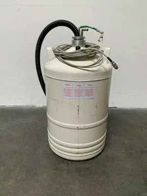 USED AIR LIQUIDE TR26 LIQUID NITROGEN DEWAR CONTAINER