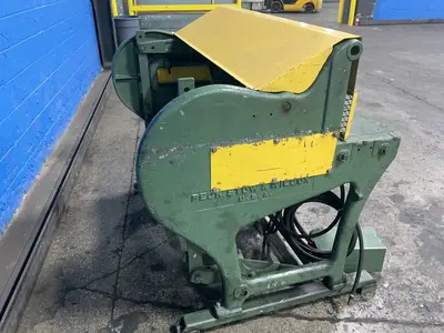 Used PECK STOW & WILCOCK _UNKNOWN_ Foot Power Shears Ohio US | HGR 24 #1515793