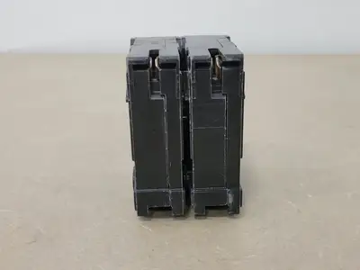 USED SIEMENS Q220