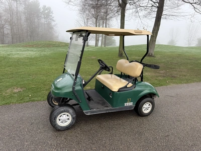 (1) 2017 E-Z-Go golf cart with a Kawasaki gas engine, model 625111G01, does not include Club canopy,...