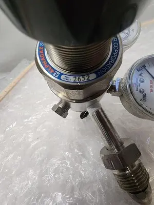 ALPHAGAZ REGULATOR 2652 , 200 PSI - 3000 PSI