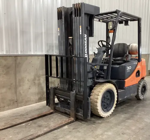 Used 2018 DOOSAN G30E-5 Liquid Propane Forklifts Pennsylvania US | National Lift Equipment #1442925