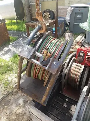 USED 1/4'' HOSE 100 FT