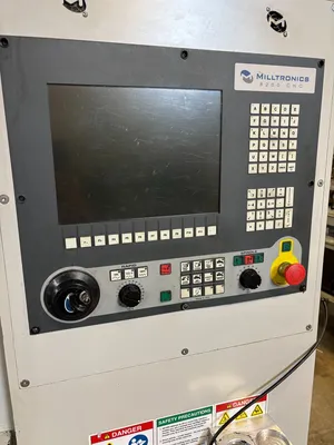 2013 MILLTRONICS RW15 Vertical Machining Centers | 520 Machinery Sales LLC (4)