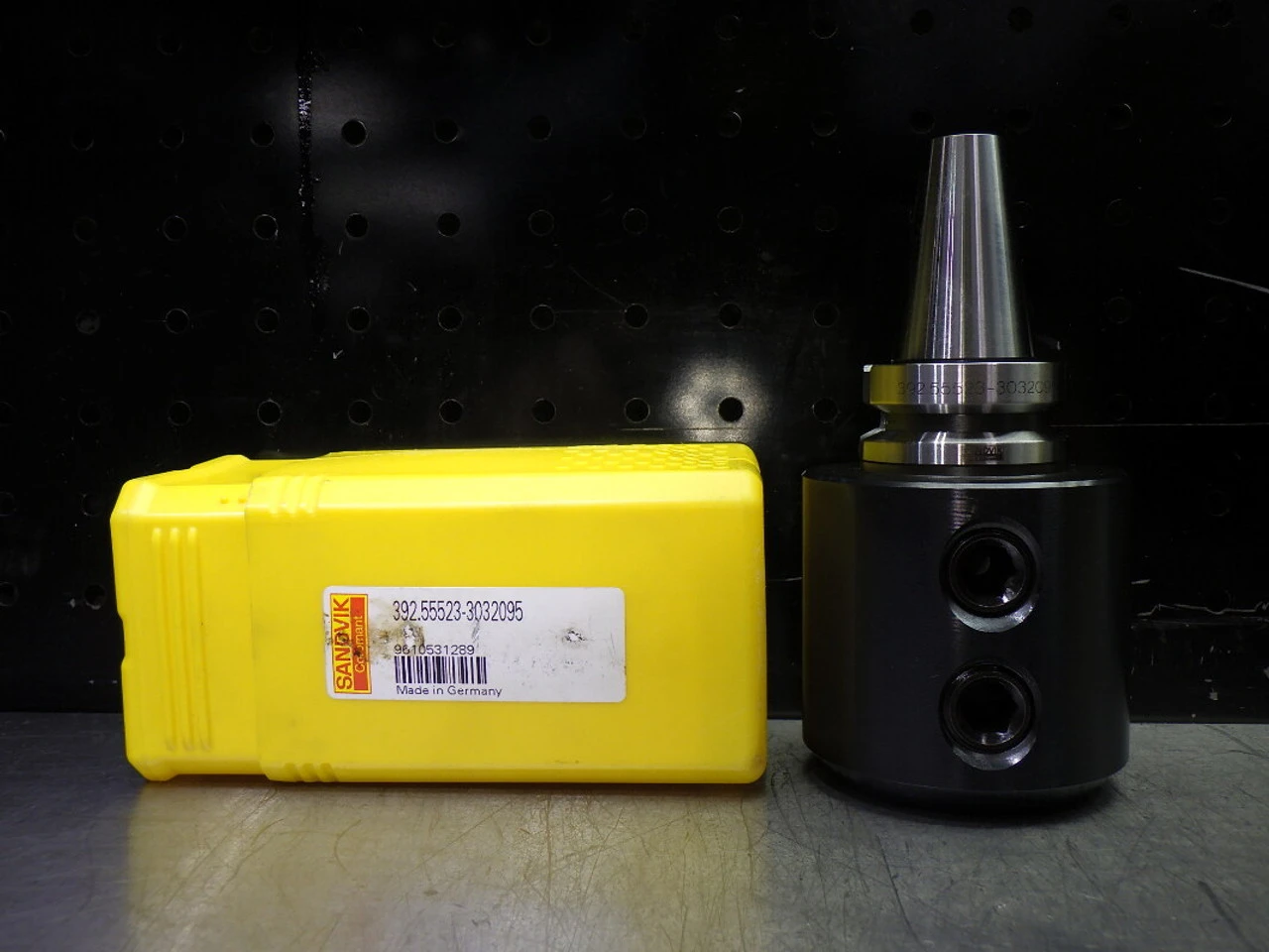 Sandvik BIG+MAS BT30 32mm Endmill Tool Holder 95mm Pro 392.55523-3032095 (LOC2879A)