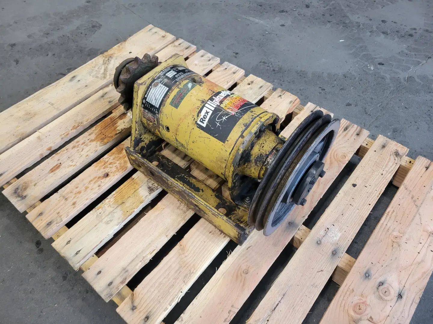 Used REXNORD XAAA0033 Gearboxes British Columbia CA | Lenmark #1440954