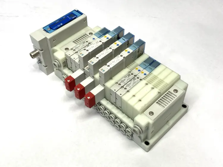 Used SMC SS5Y3-60-14B, EX260-SIL1, SY3A00-5U1-NA, SY3A00-5U1 Parts (Hydraulics and Pneumatics) | Maverick Industrial Sales #1111130