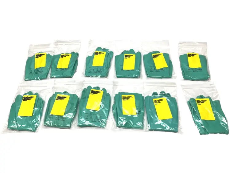 New | in-Stock Liberty Green Nitrile Chemical Gloves 13" Large LOT OF 12 Gloves Michigan US | Maverick Industrial Sales #1395409
