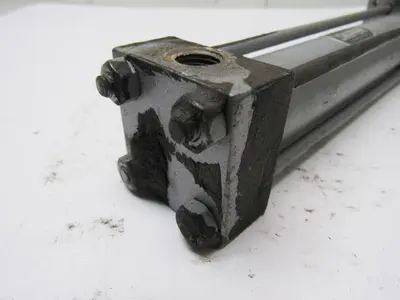 Used SHEFFER _UNKNOWN_ Pneumatic Cylinders | Arrow Industrial #633522